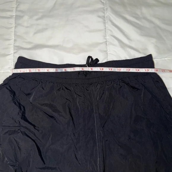 Fabletics Woven Crinkle Pant sz L NEW! - Picture 12 of 12